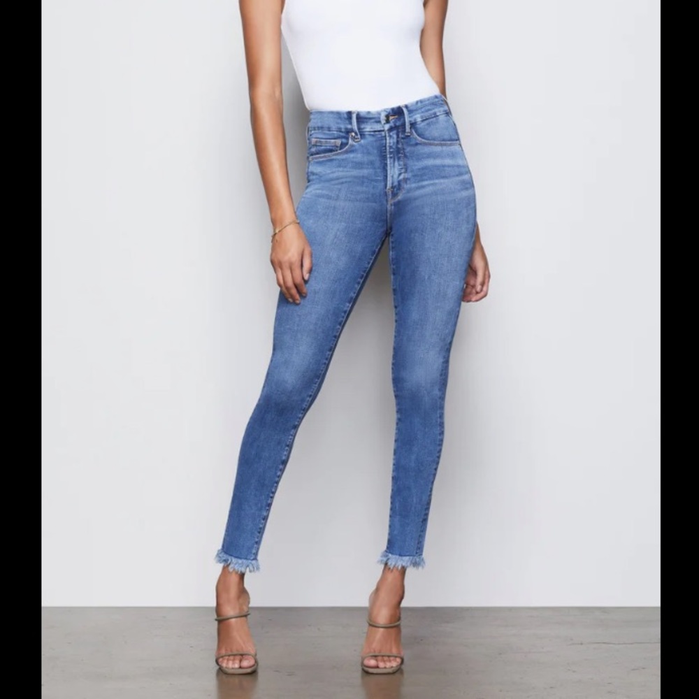 Good American Good Legs Fray Hem Jeans